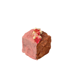 Strawberry Chocolate Cube (Fallsview)